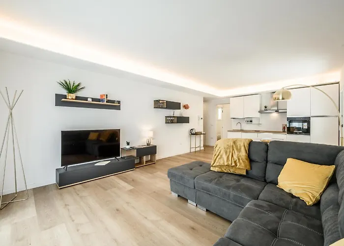 Allemura Uno - Free Wifi, Private Parking & Air Conditioning Appartement *