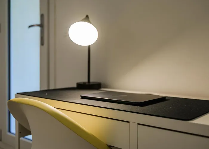 Allemura Uno - Free Wifi, Private Parking & Air Conditioning Faenza