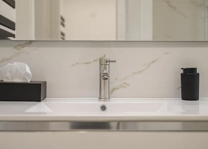 Appartement Allemura Uno - Free Wifi, Private Parking & Air Conditioning *