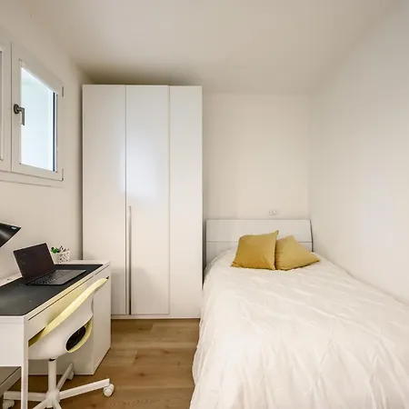 Apartmán Allemura Uno - Free Wifi, Private Parking & Air Conditioning Faenza