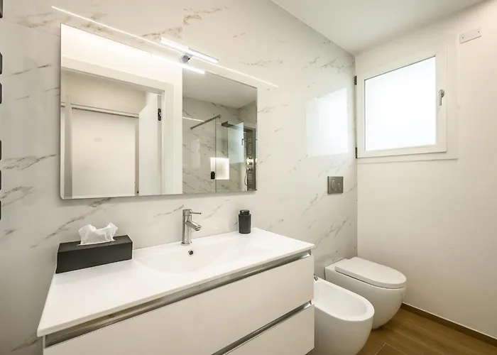 Apartment Allemura Uno - Free Wifi, Private Parking & Air Conditioning