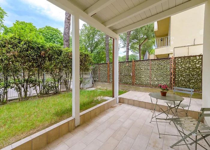 Allemura Uno - Free Wifi, Private Parking & Air Conditioning